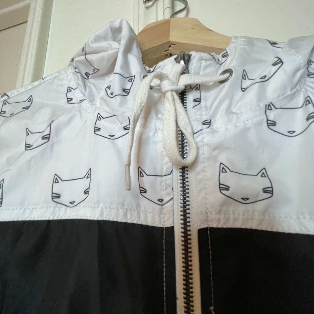 Fox Patterned Light Jacket - Picture 3 of 5